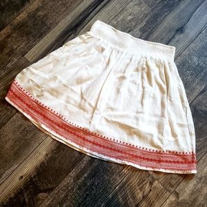 Embroidered skirt